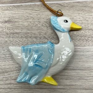 Beatrix potter 1984 Schmid Porcelain Duck Ornament
Rebecca the Puddle Duck